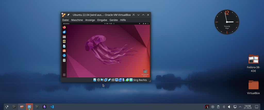 Das Fenster einerVM mit Ubuntu, nicht im skalierten Modus. Im Hintergrund der Desktop des Host-Betriebssystems.